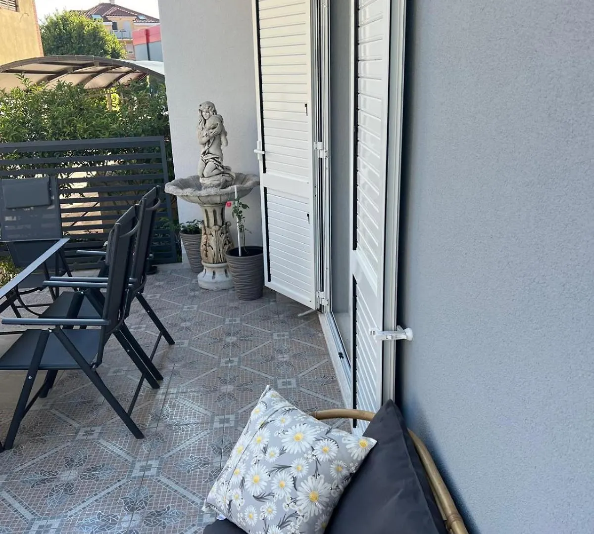 Apartments Milica Kastela
