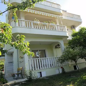  Apartment Roko